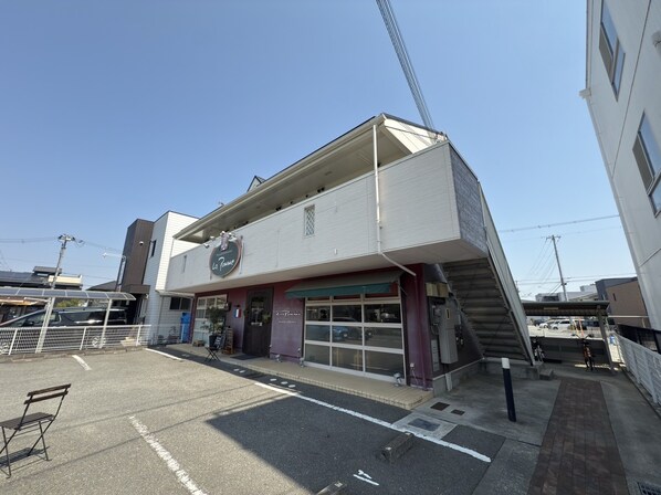 サンセールの物件外観写真